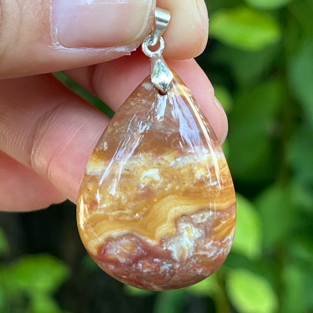 Sterling silver Alashan agate teardrop pendant 1547